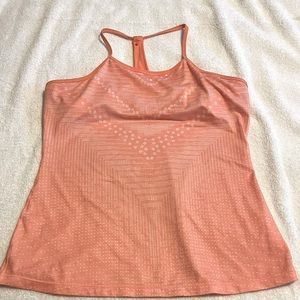 Prana tank